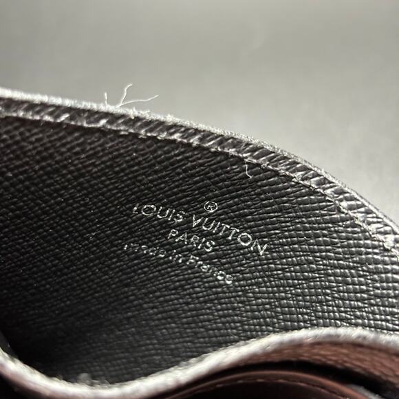 LOUIS VUITTON Card Holder Monogram Eclipse TS0128 Preowned - Picture 3 of 8